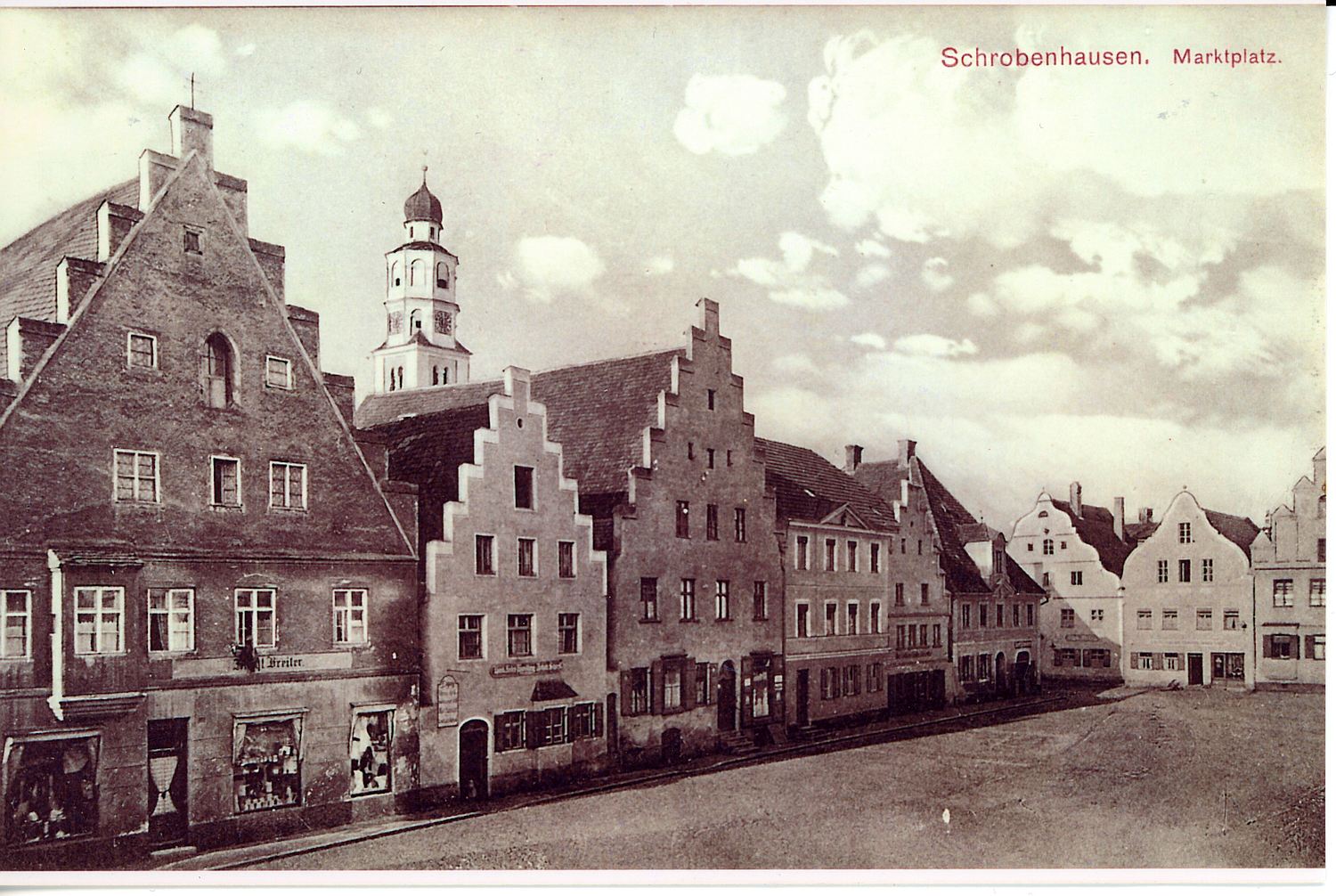 Schrobenhausen - Blick auf der Marktplatz mit der "Zeil"